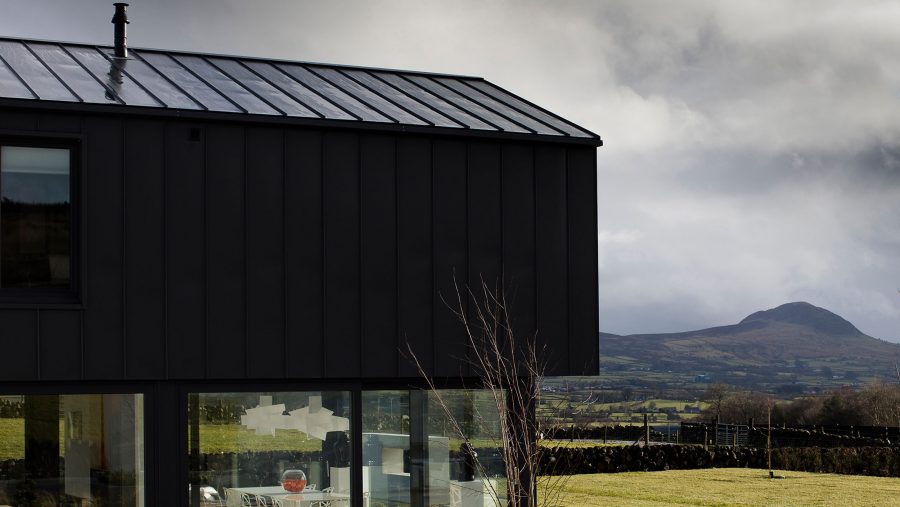 Patrick Bradley Architects Northern Ireland Contemporary Modern Slemish Architecture Barn Verncular Self Build Farm Shed Bespoke Rural Zinc Open Plan Living 4